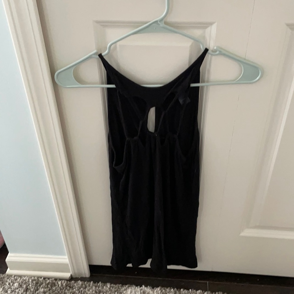 Buckle layering tank